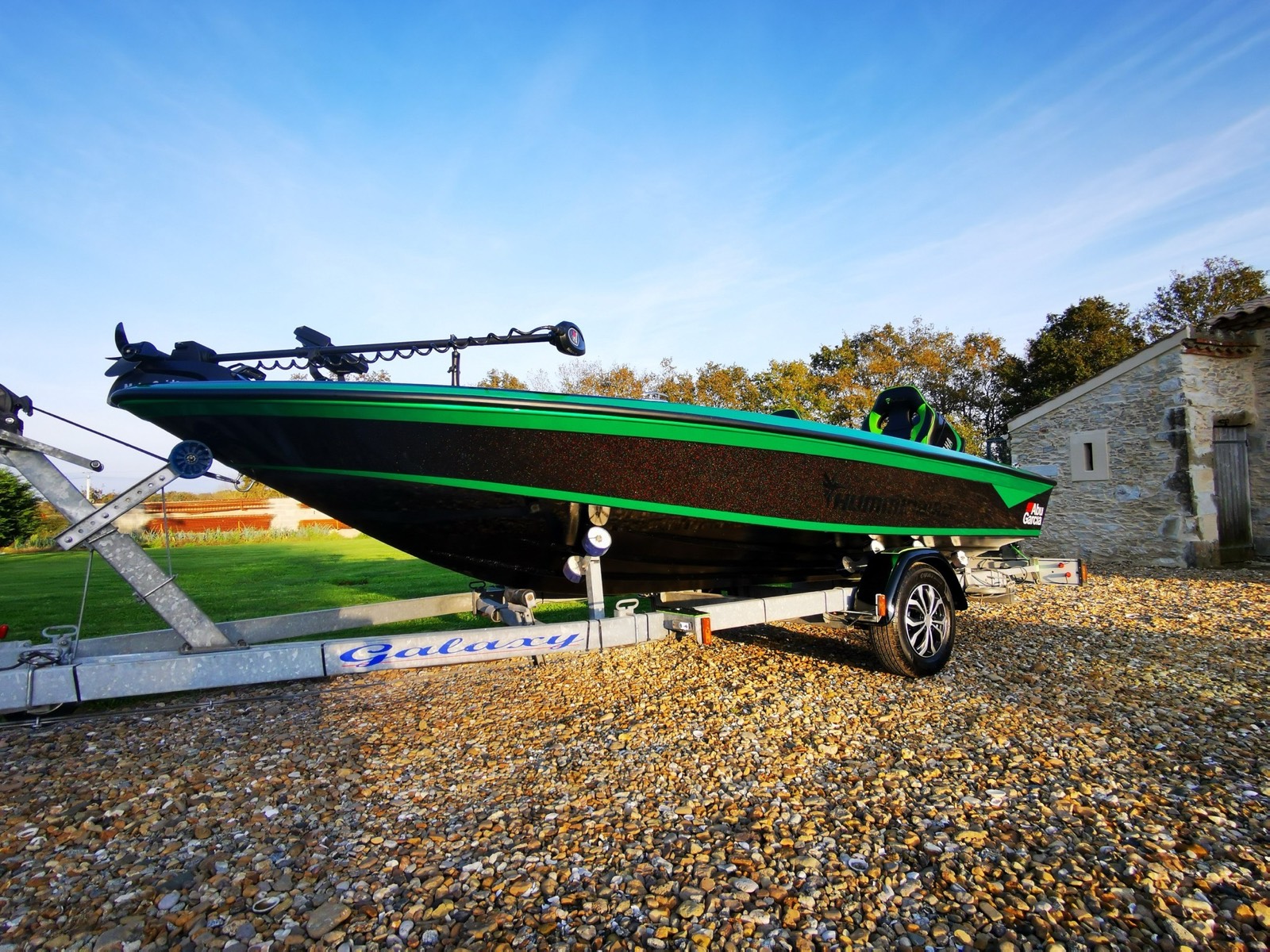 Bass boat préparé dans l'atelier Bass Boat Creator